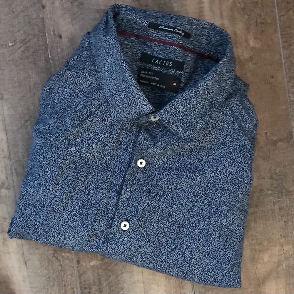 Men’s Slim Fit Dress Shirt